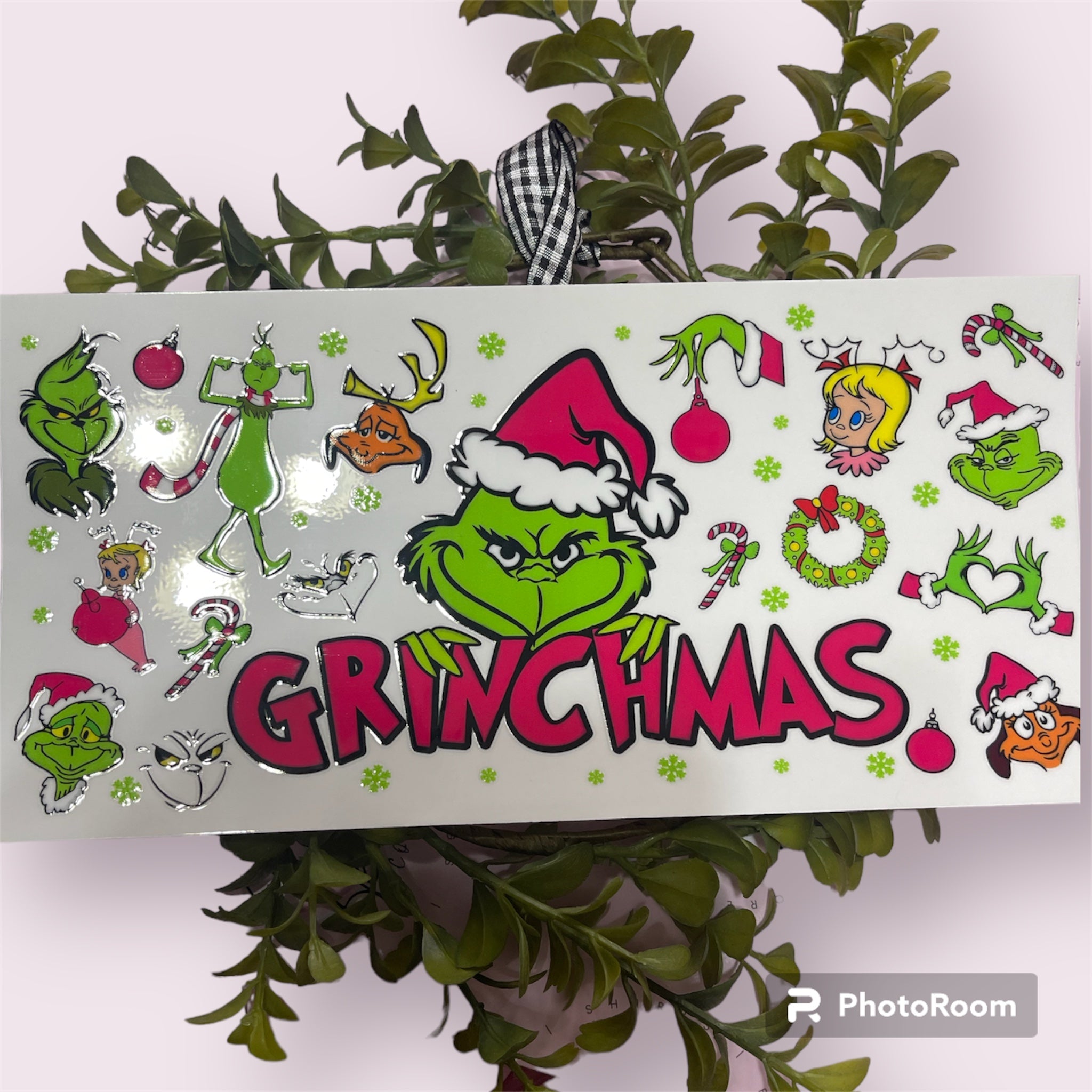 Grinchmas pinkheartcollc