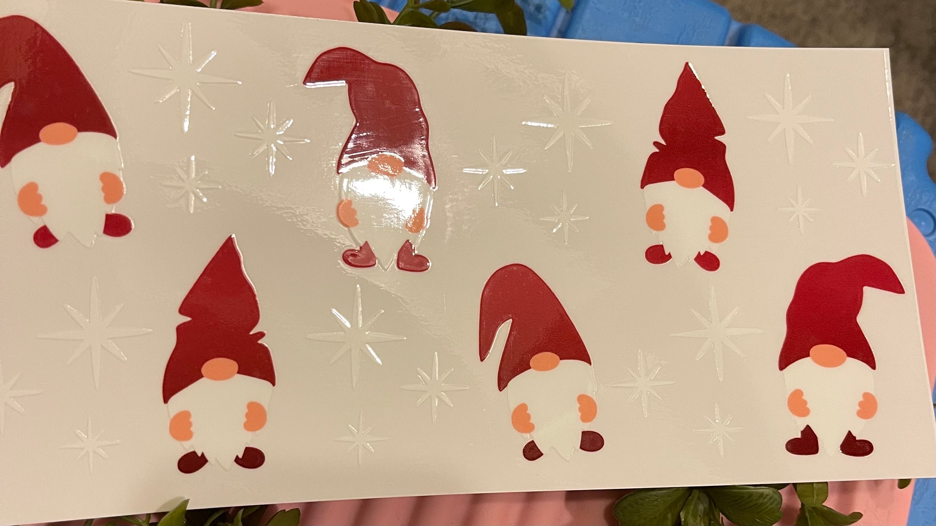 Gnomes Pinkheartcollc gnomes-pinkheartcollc