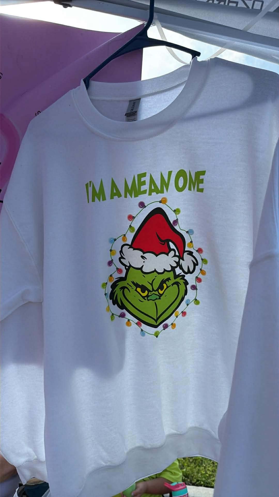 Crewneck Size M I’m a mean one Christmas