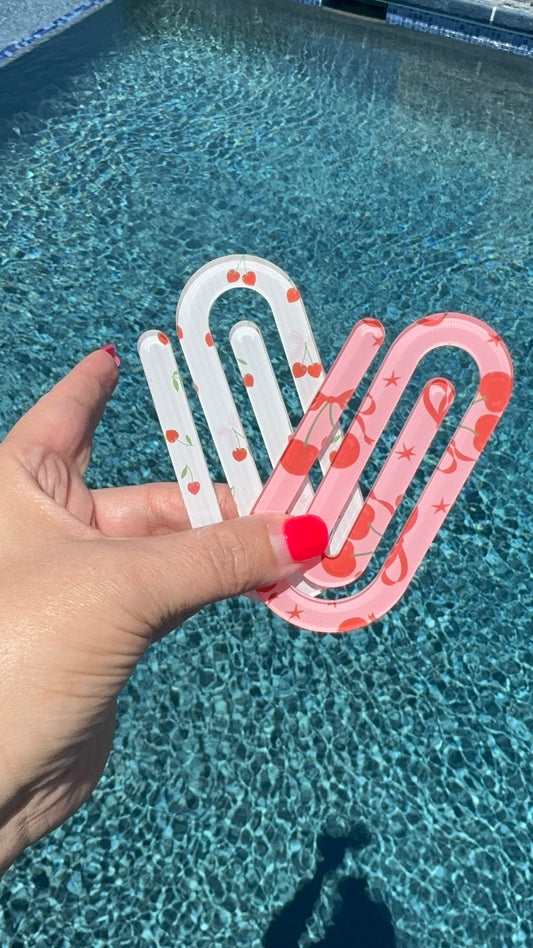 Jumbo Paperclip